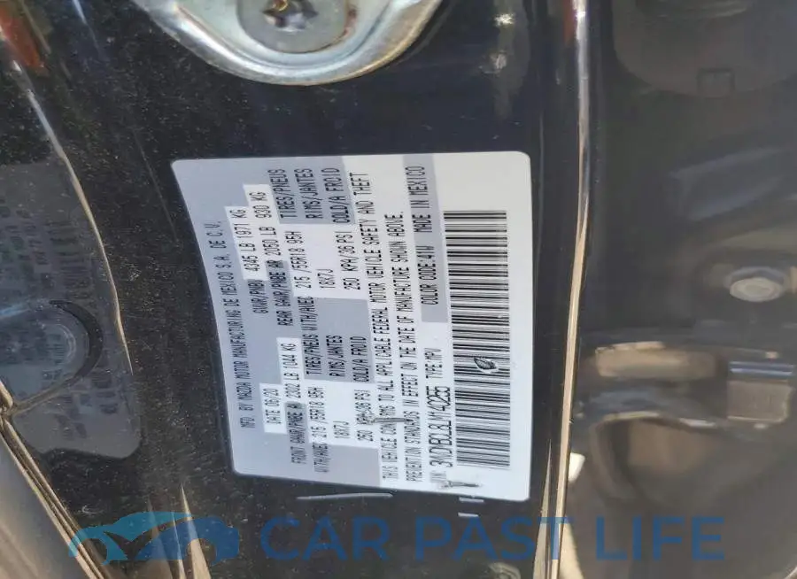 3MVDMBCL8LM140255# 13