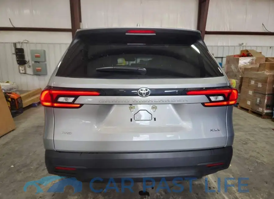 5TDAAAB56TS129796# 6