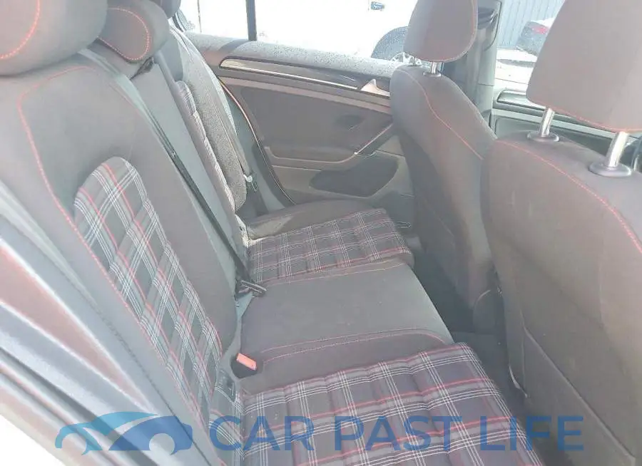 3VW4T7AU2HM062928# 10