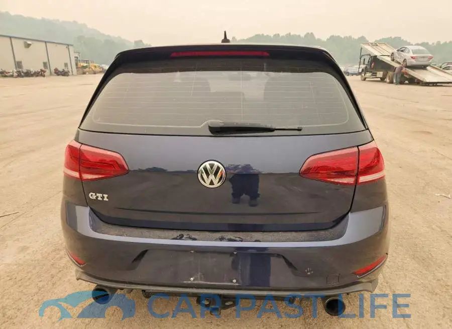 3VW547AU5JM297685# 6