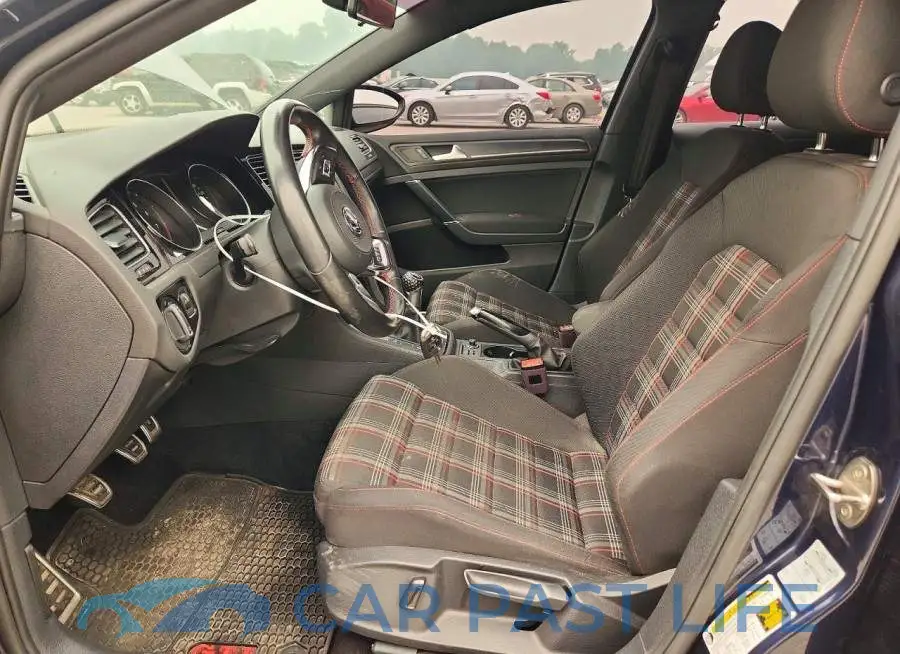 3VW547AU5JM297685# 7