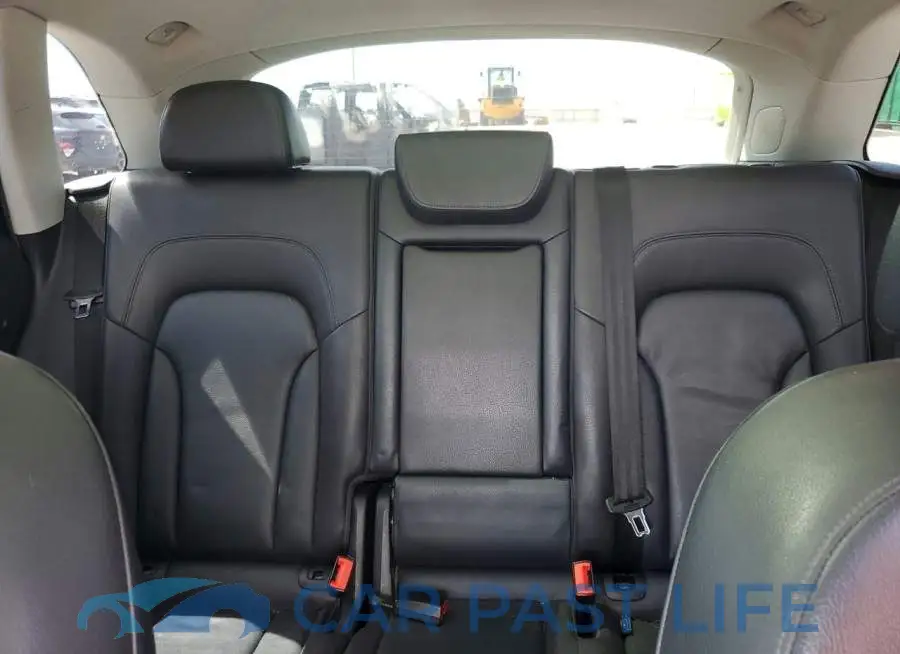 WA1L2AFP9HA087821# 10