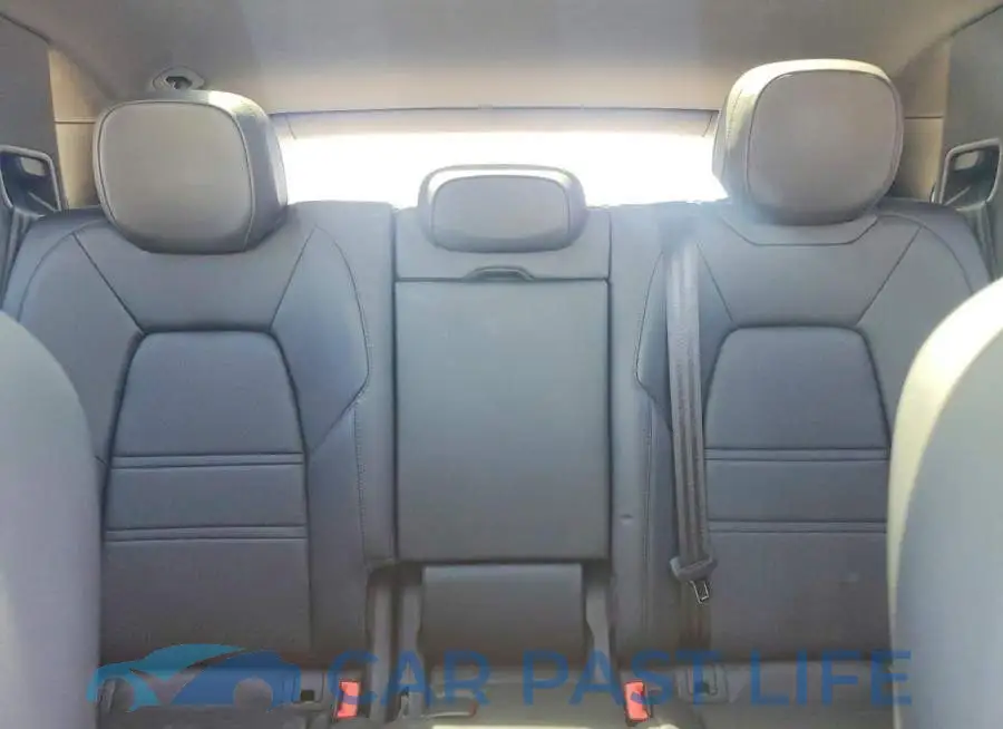 WP1AA2AY2LDA00546# 10