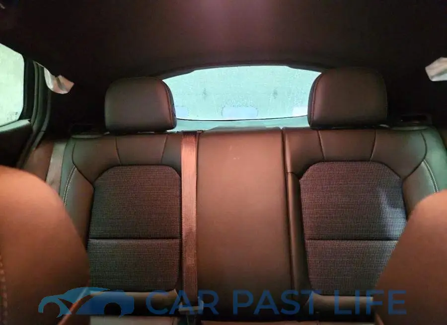KL47LAEP3TB216140# 10