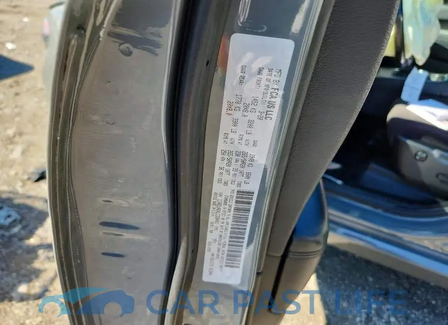 1C4RDJAG4LC330451# 13