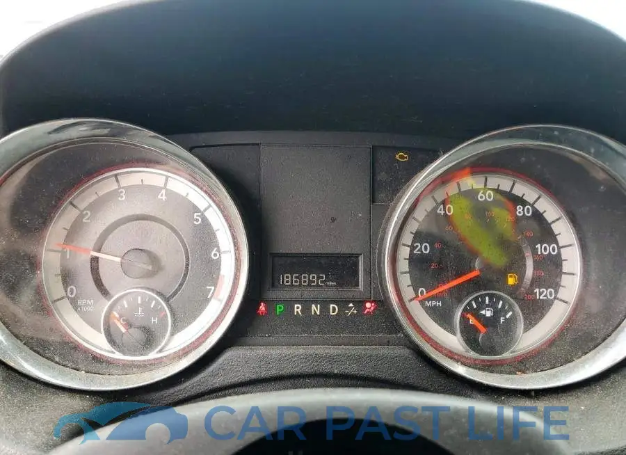 2C4RDGBG3JR138833# 9
