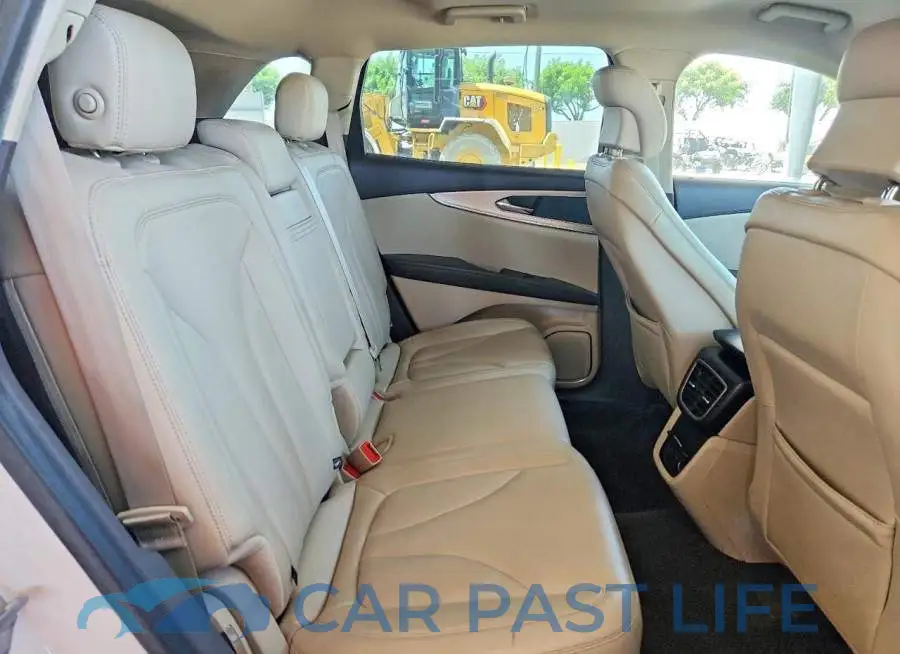 2LMPJ6JR6HBL40775# 11
