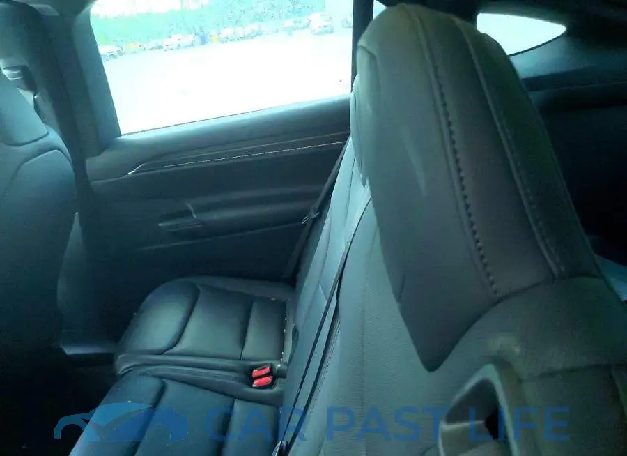 7SAXCDE58PF419049# 10