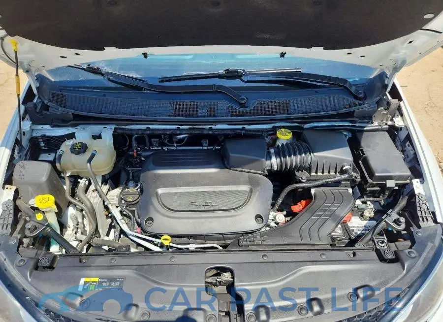 2C4RC1EG2LR252563# 12