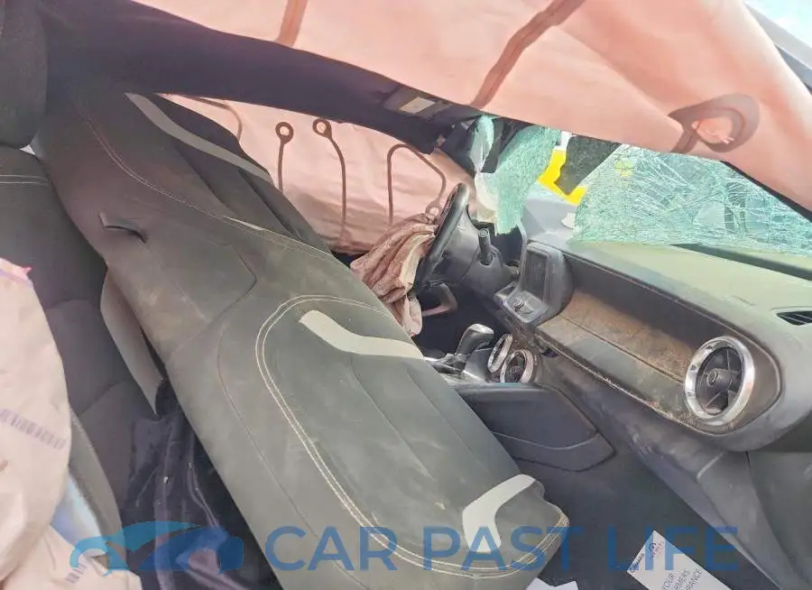 1G1FB1RX3P0124017# 10