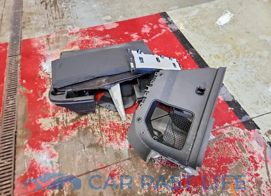 1G1RA6S53HU169538# 12