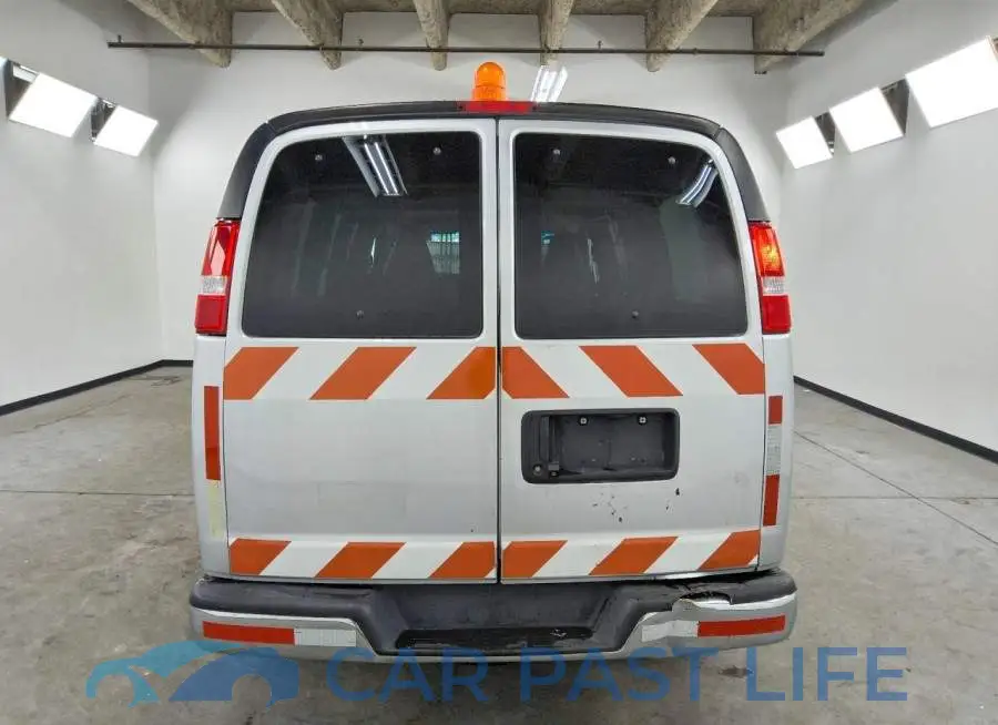 1GAWGFFP6J1335569# 6