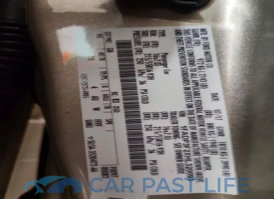 1FADP3F2XHL320093# 12