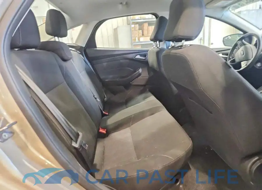 1FADP3F2XHL320093# 10