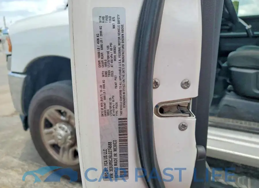 3C6UR5CJ6LG274688# 12
