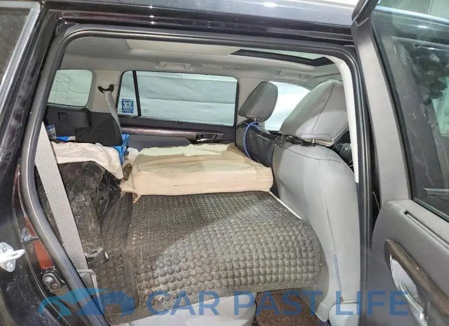 5TDEBRCH7RS630307# 11