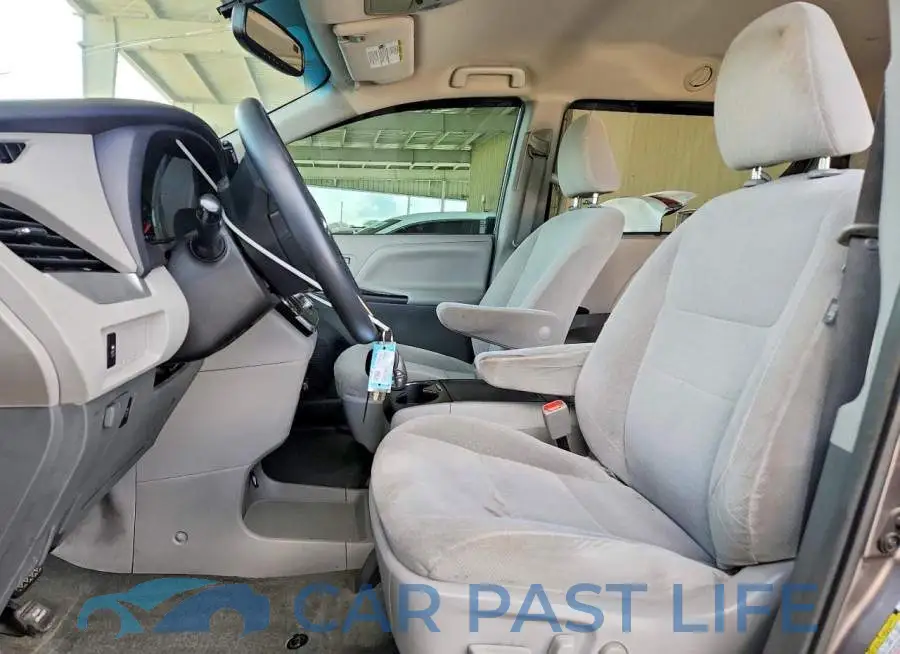 5TDKZ3DCXHS843362# 7