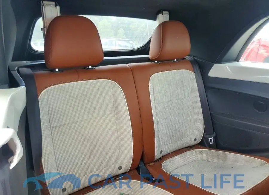 3VW517AT8HM814665# 10