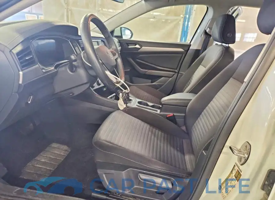 3VW5M7BU9RM019723# 7