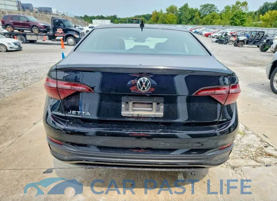 3VW5M7BUXRM047773# 6