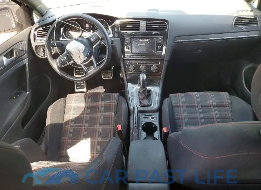 3VW6T7AU0LM004981# 8