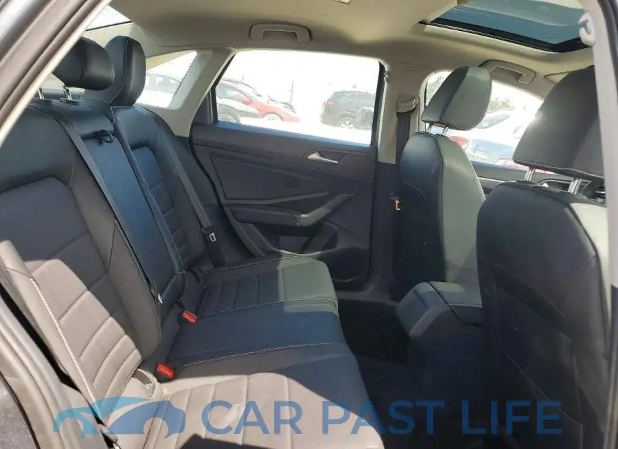 3VW7M7BU9RM075461# 10