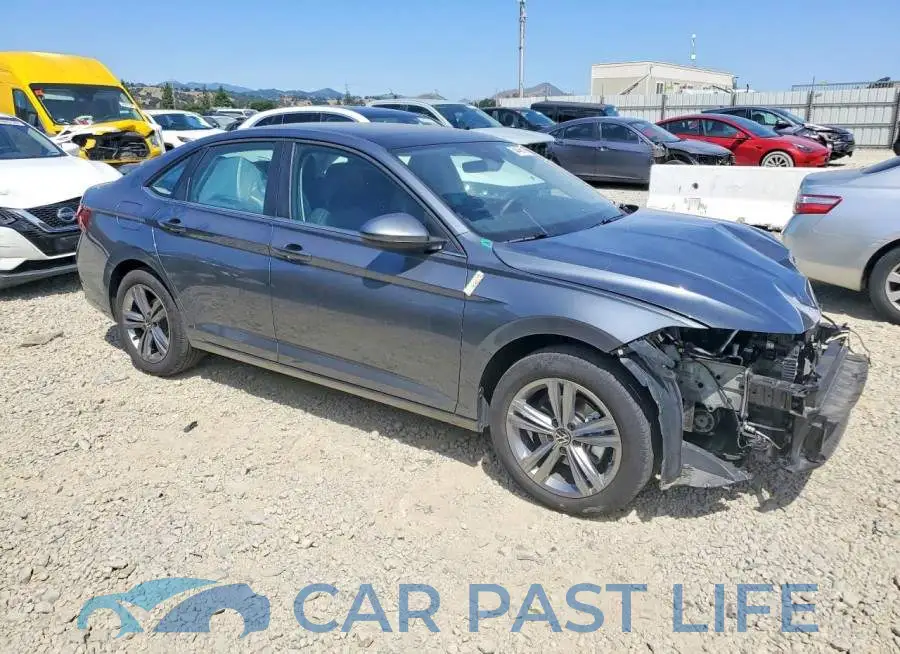 3VW7M7BU9RM075461# 4