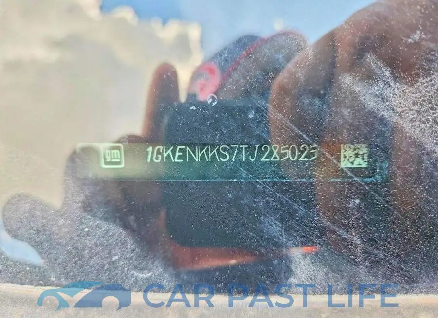 1GKENKKS7TJ285025# 13