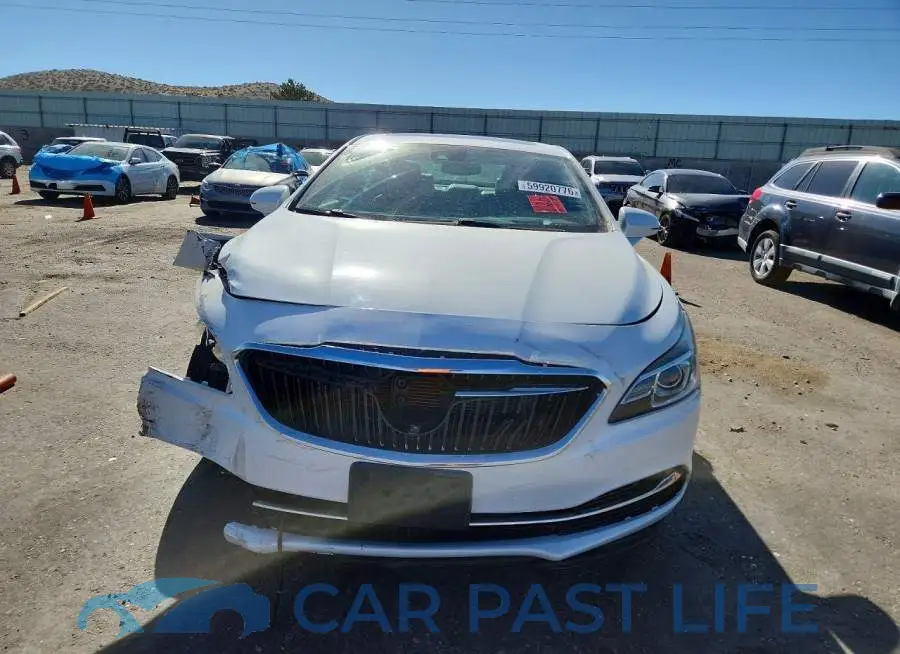 1G4ZR5SS9JU119535# 5