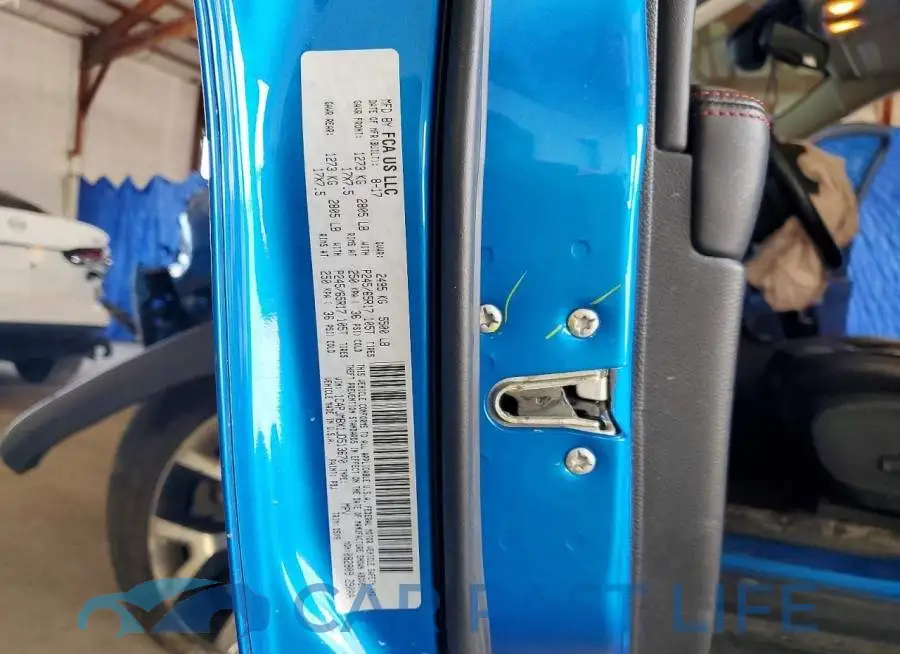 1C4PJMBX1JD513670# 13