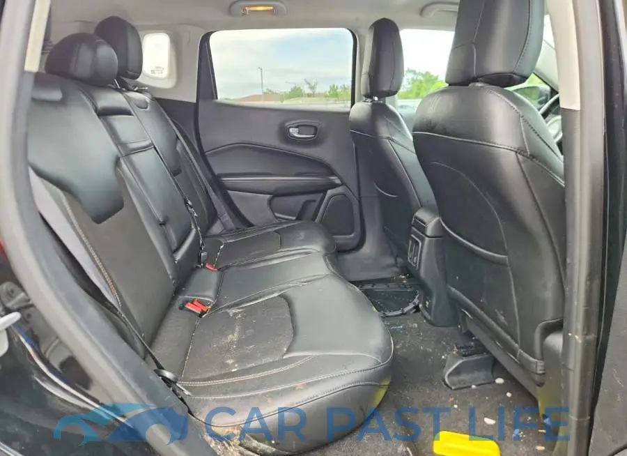 3C4NJCBB4JT186486# 11