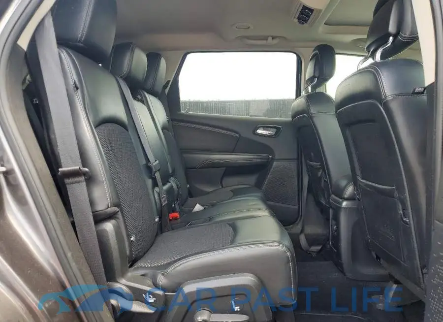 3C4PDCGB7LT272998# 11