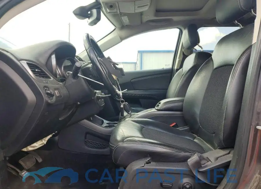 3C4PDCGB7LT272998# 7