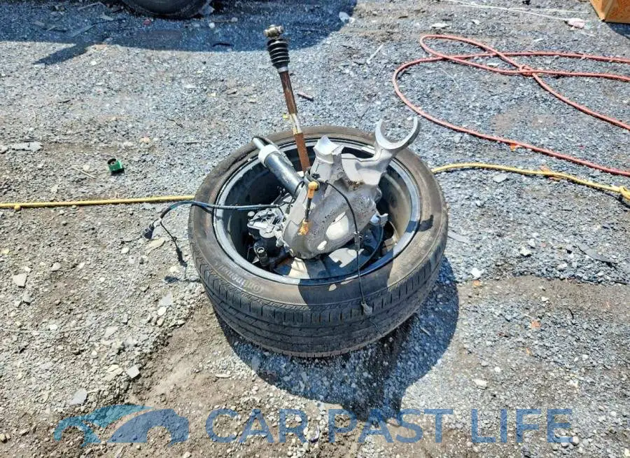 2LMPJ8KP7PBL03841# 13