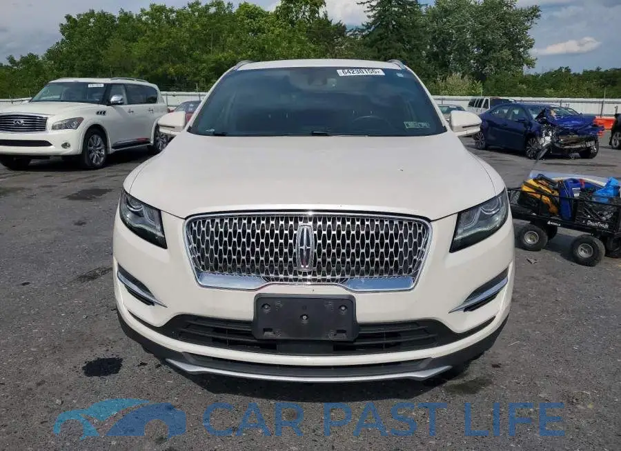 5LMCJ3D91KUL12952# 5