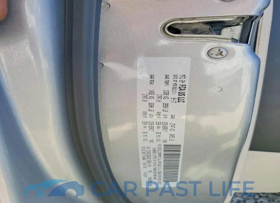 2C4RC1BGXJR116280# 13