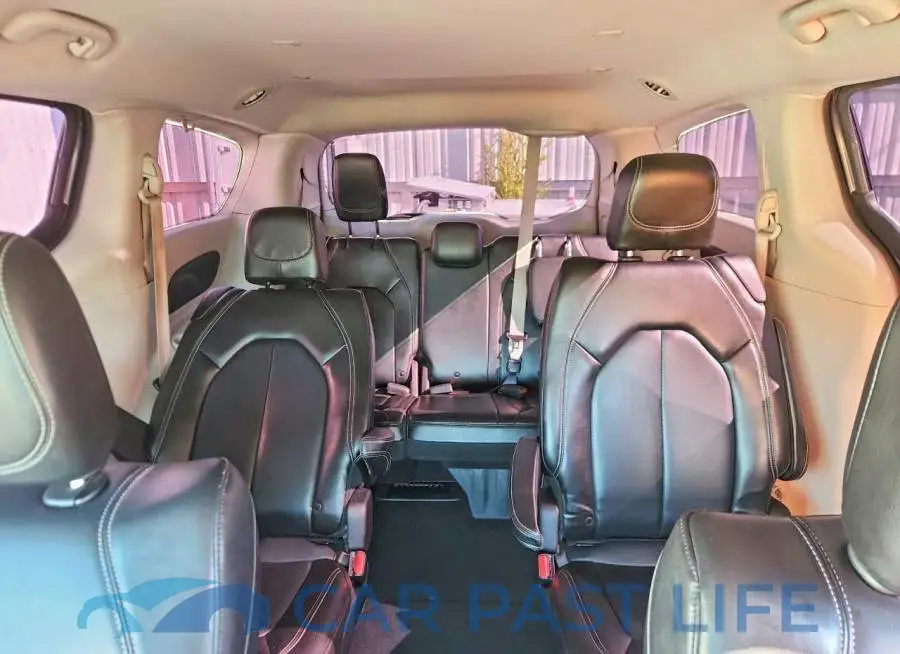 2C4RC1DG8MR539313# 10