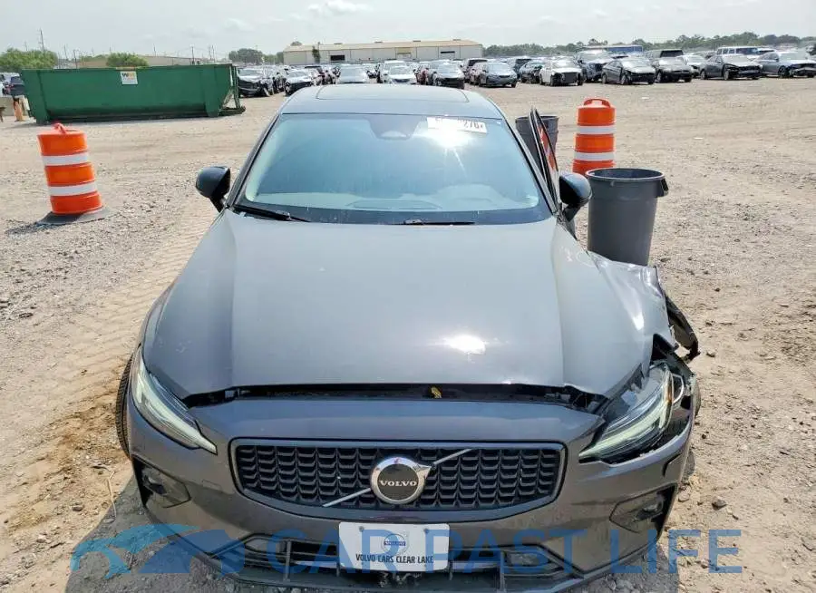 7JRL12FJ5SG364903# 5