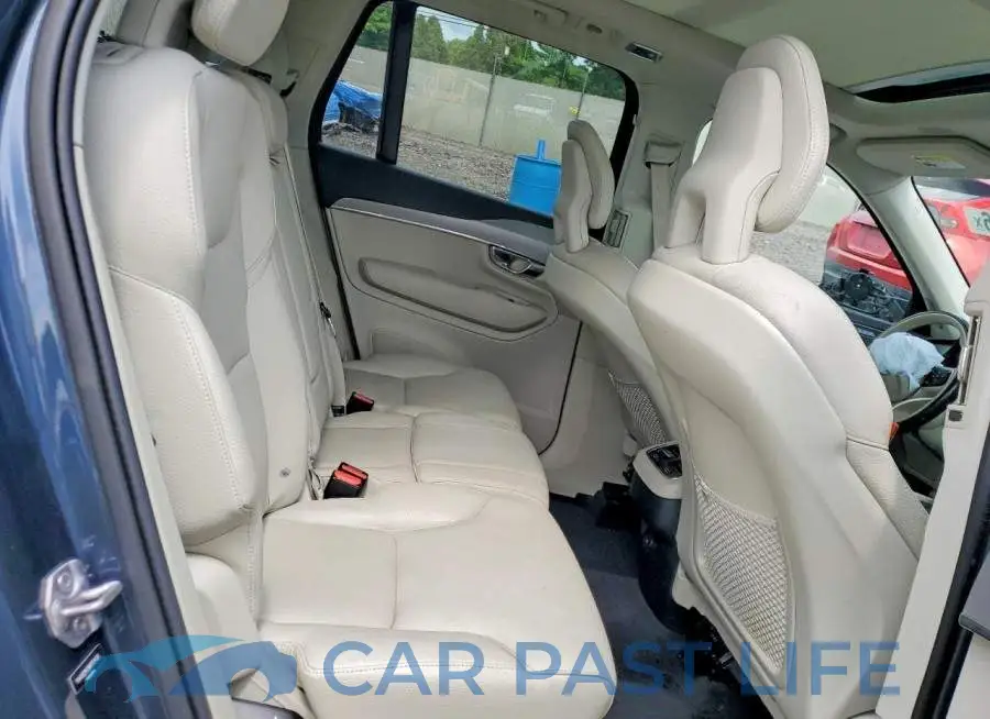 YV4102PK9N1797435# 11