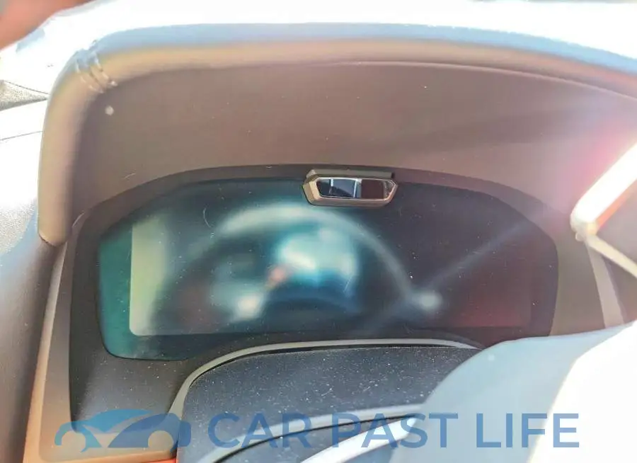 WBSAE0C07NCJ77306# 9