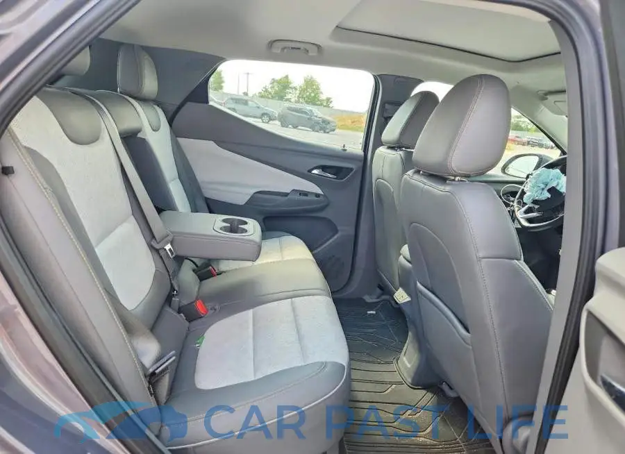 1G1FZ6S07N4133699# 10