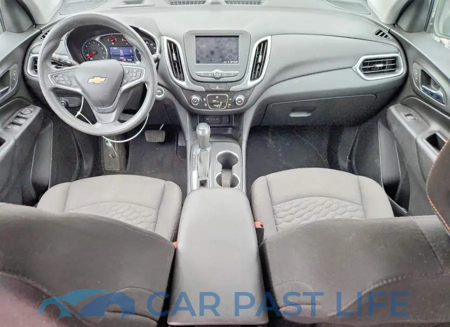 2GNAXUEV2L6135883# 8