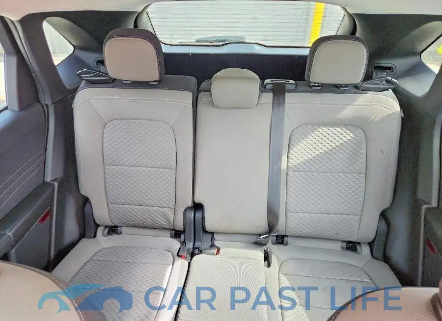 1FMCU9G60NUA60517# 10