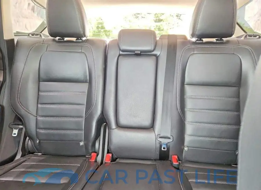 1FMCU9JD8HUA98105# 10