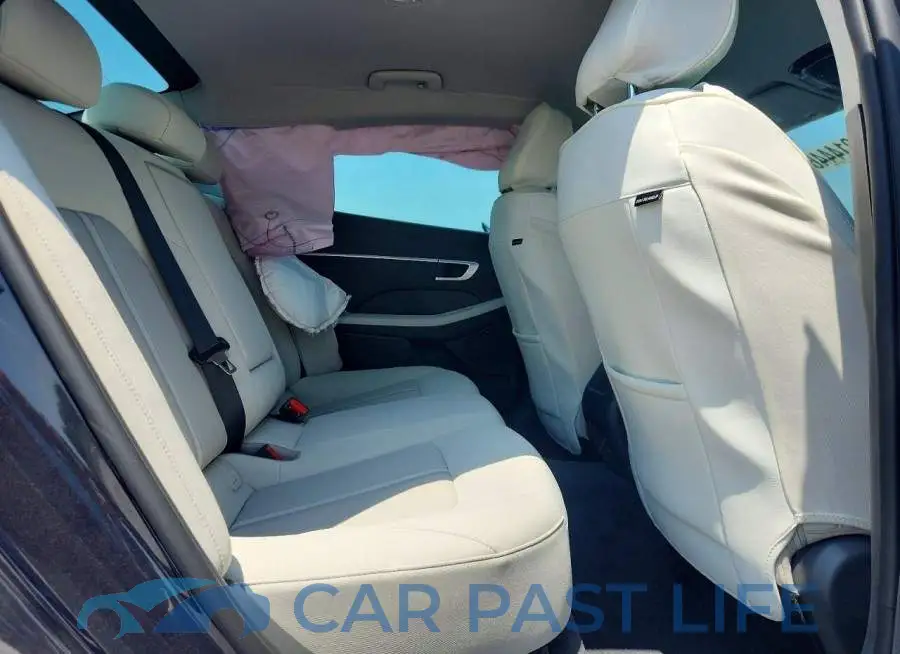 KMHL64JA4TA535305# 10