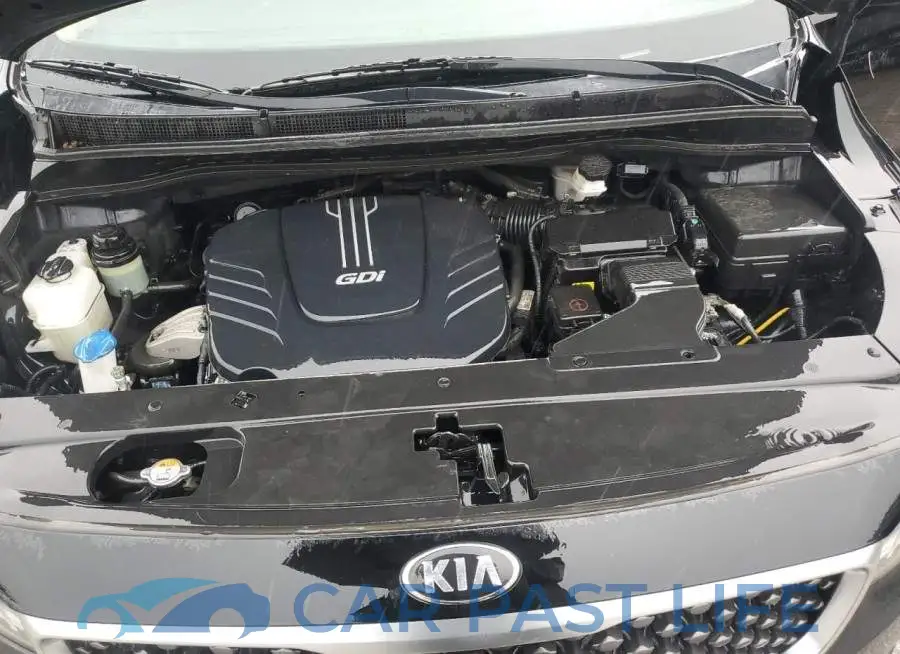 KNDMC5C15J6356565# 11