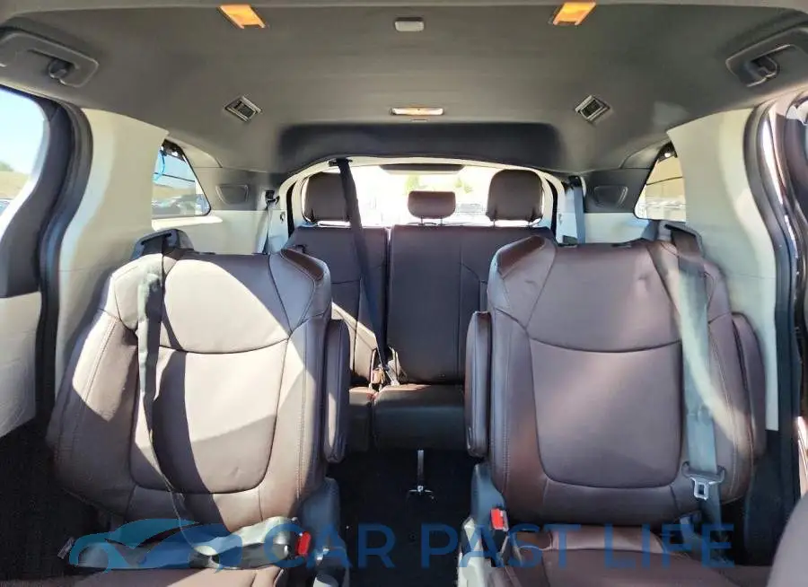 5TDESKFC3RS130670# 10