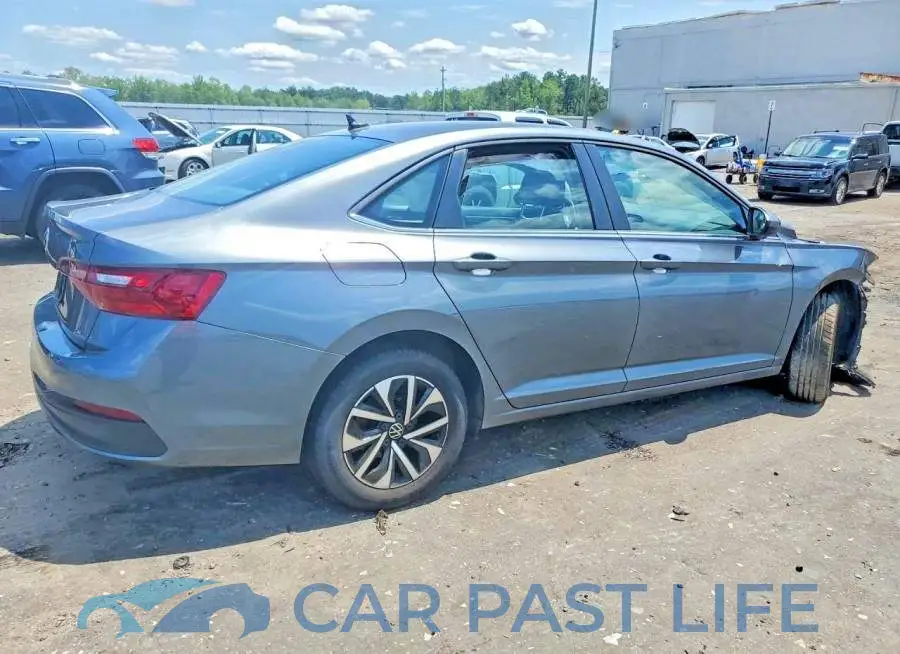3VW5M7BU0RM064243# 3