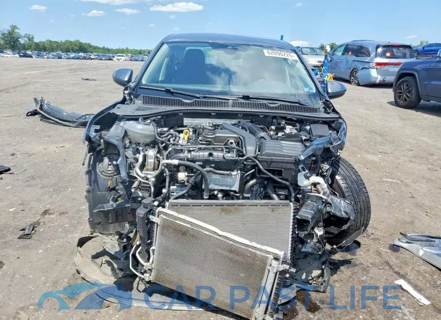 3VW5M7BU0RM064243# 5