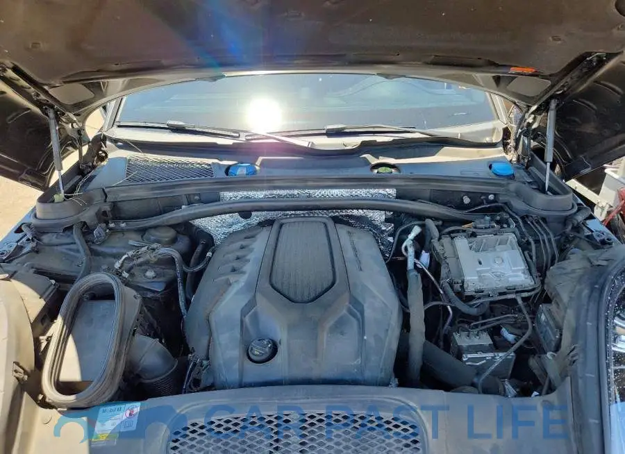 WP1AA2A52PLB21093# 12